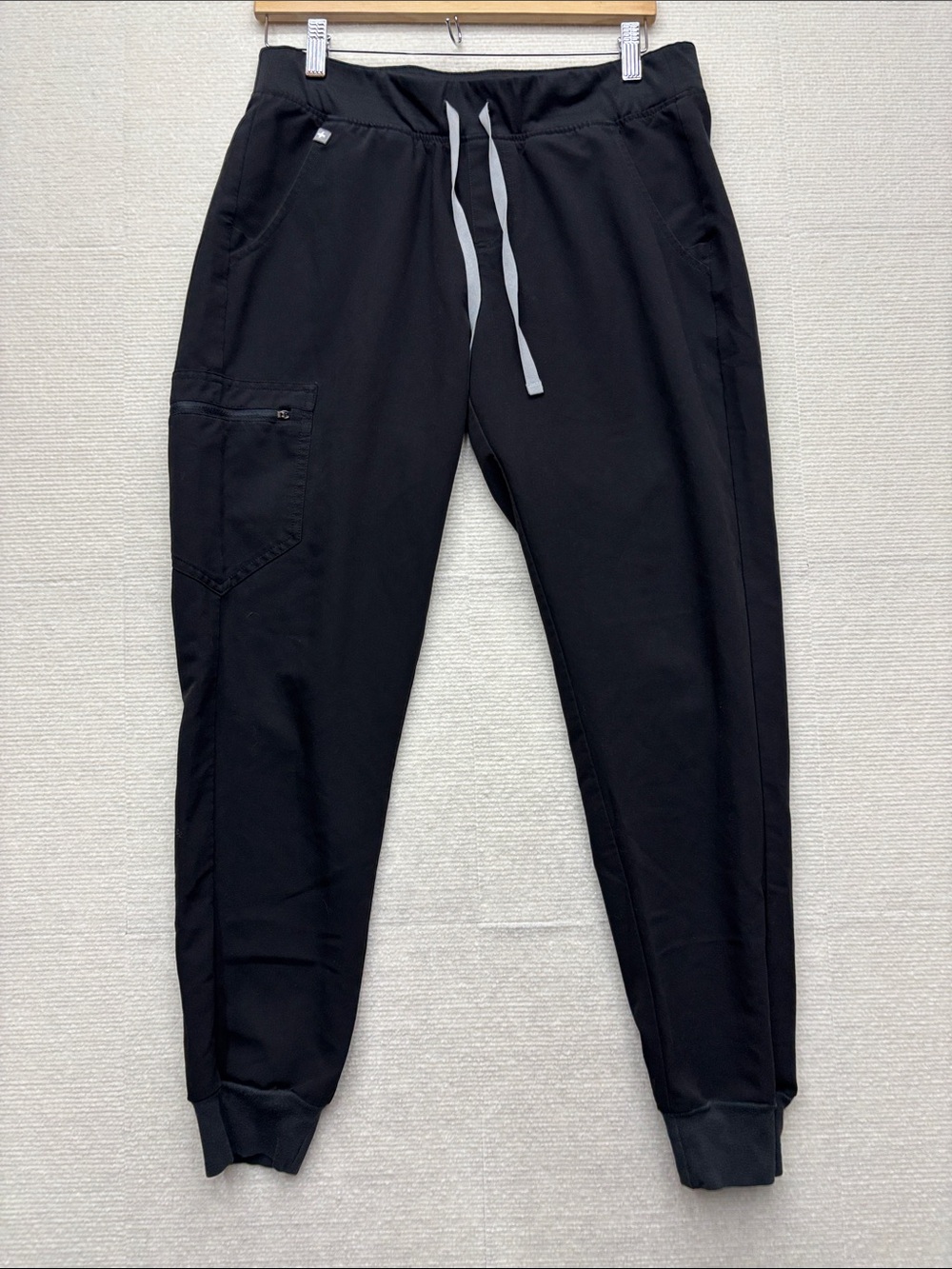 Figs medium Men's Black Drawstring Jogger Pants